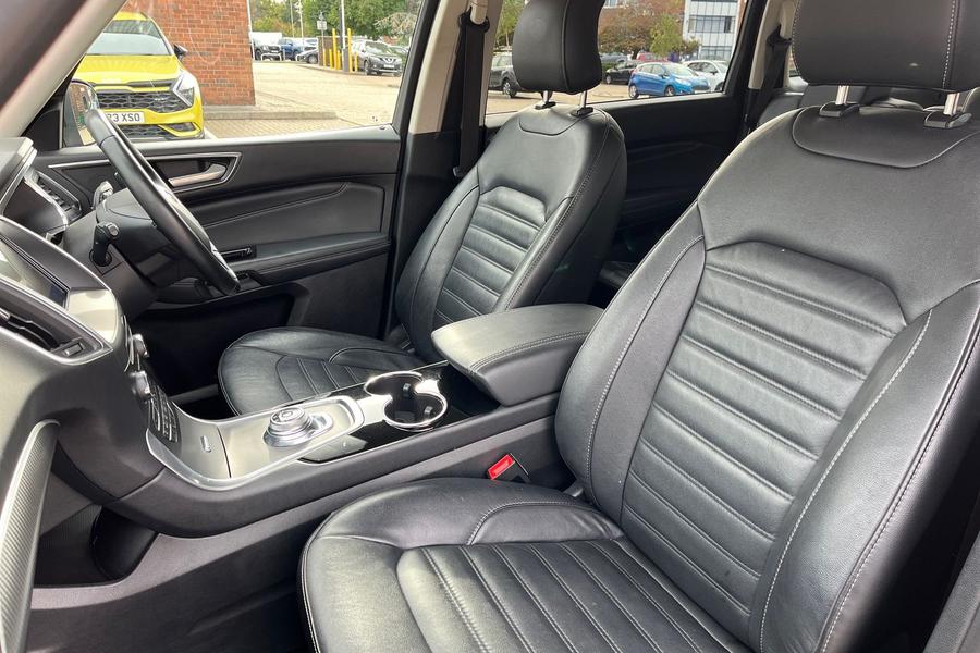 Ford Galaxy Photo autoimg-c77da82058597f8aaeb86b2ac68dcc262786b7ee.jpg