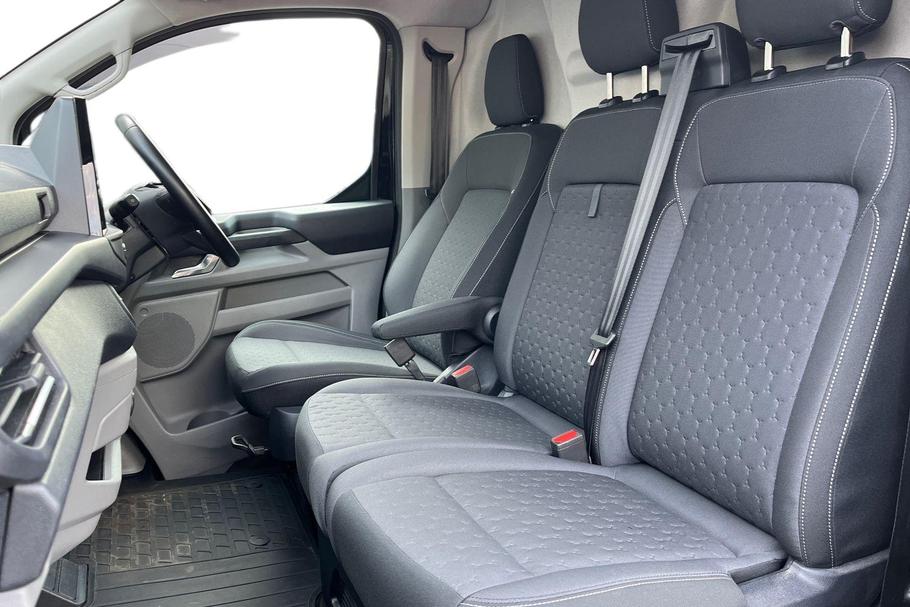 Used Ford TRANSIT CUSTOM RX25OAG 3