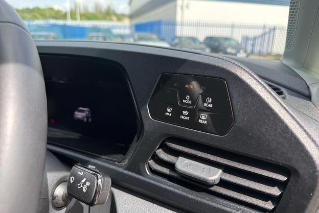 VOLKSWAGEN Caddy Maxi Photo 39