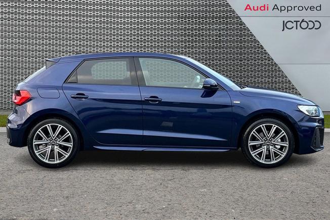 AUDI A1 Photo 4