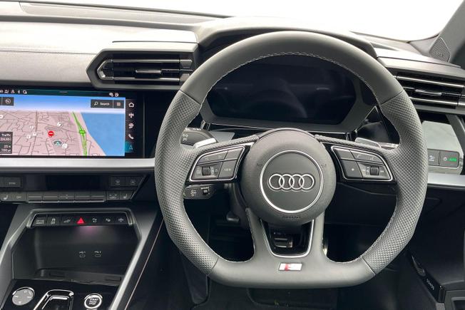 AUDI A3 Photo 11