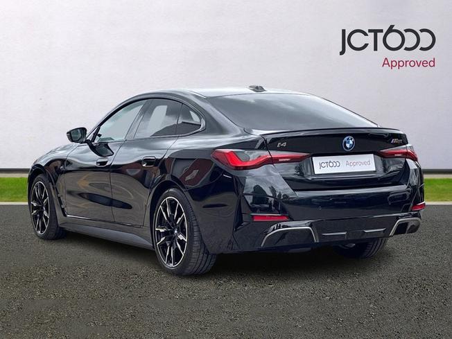 BMW I4 Photo 3