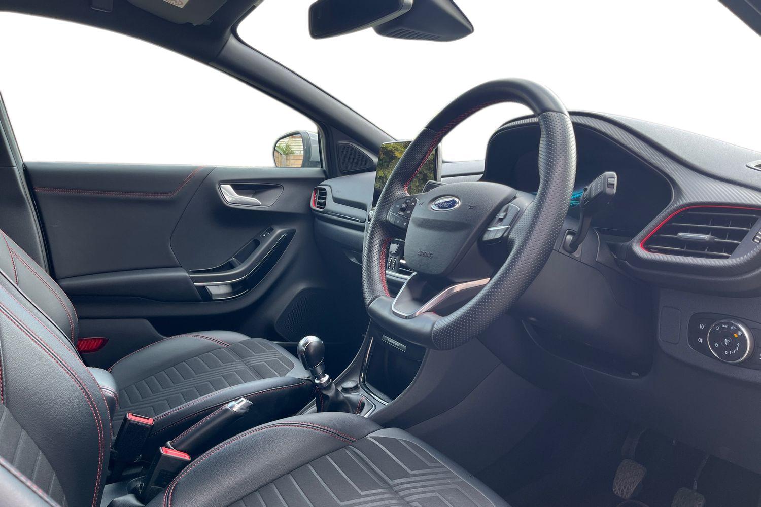 Ford PUMA Photo 8