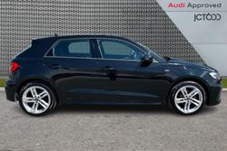 Audi A1 Photo 4