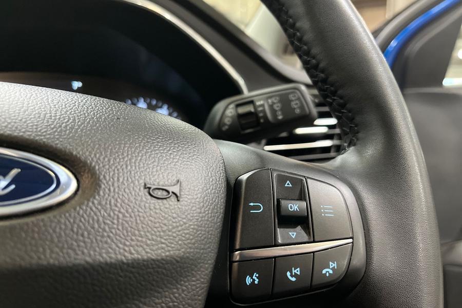 Ford FOCUS Photo autoimg-c7924d63307d0c9bd5d10eb5f64c8d6ccdd16219.jpg