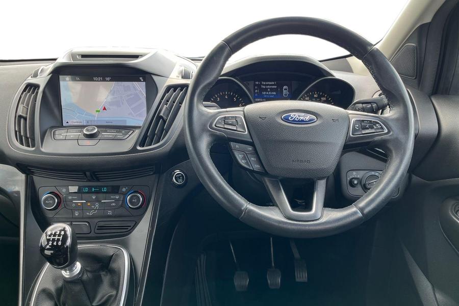 Ford KUGA Photo autoimg-c7956c89200f8b2eb32f6c0bd29b1e1d0911c65b.jpg