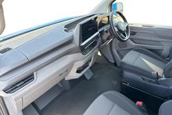 VOLKSWAGEN Transporter Photo 2