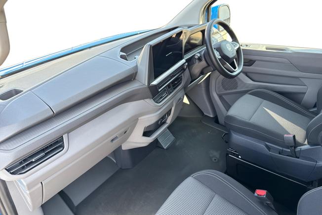 VOLKSWAGEN Transporter Photo 2