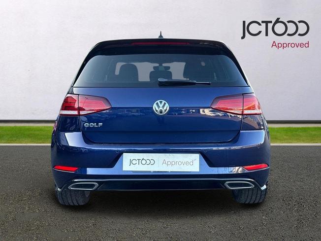 VOLKSWAGEN Golf Photo 7