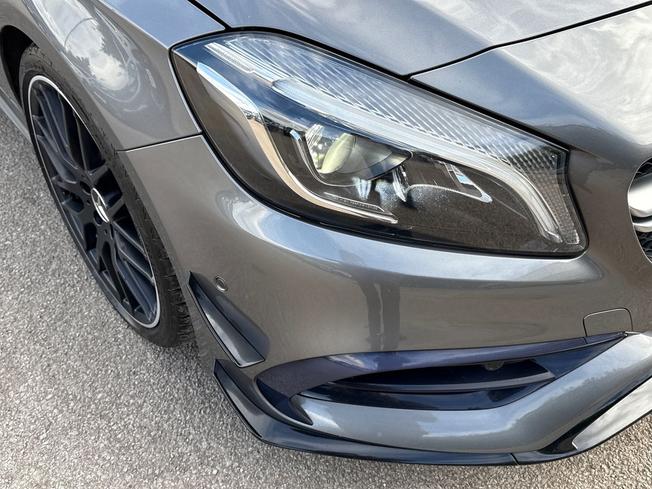 Mercedes-Benz A Class Photo 37