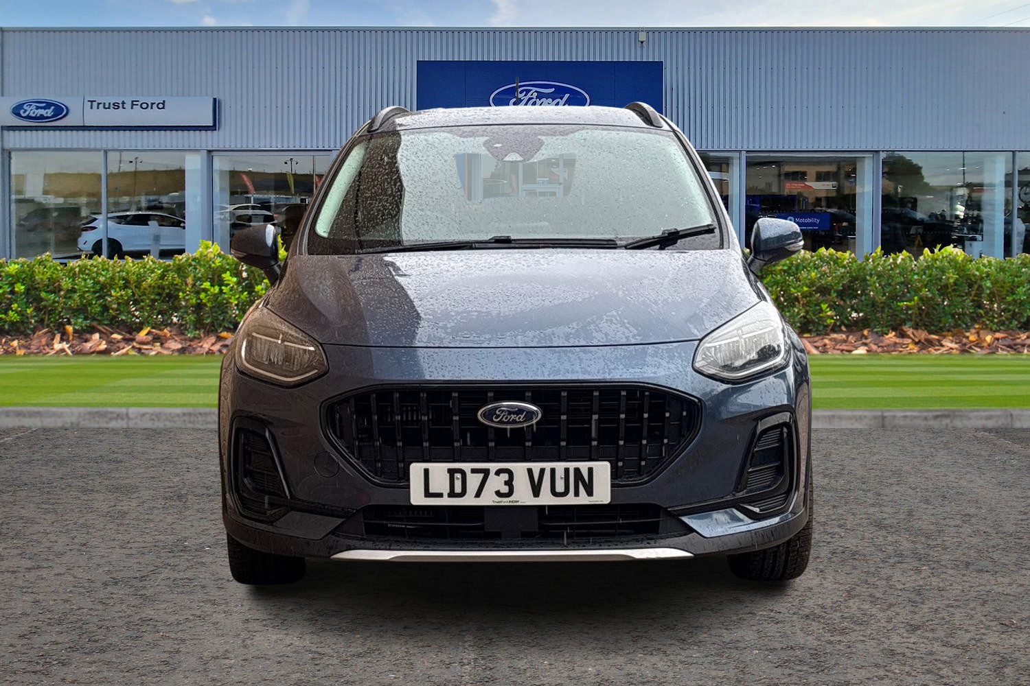 Ford Fiesta Photo 5