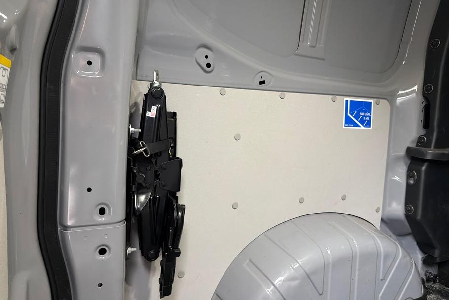 Used Ford TRANSIT CUSTOM WP25YZZ 21