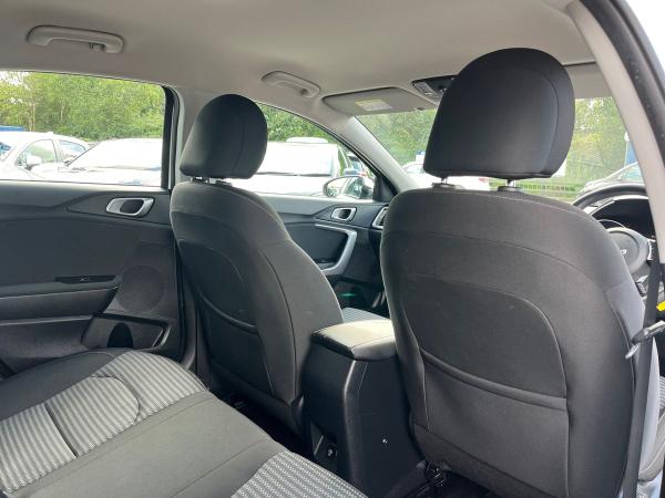 Kia Ceed Photo autoimg-c7ab4e721803095a48b6111f4cbb3704917fe681.jpg