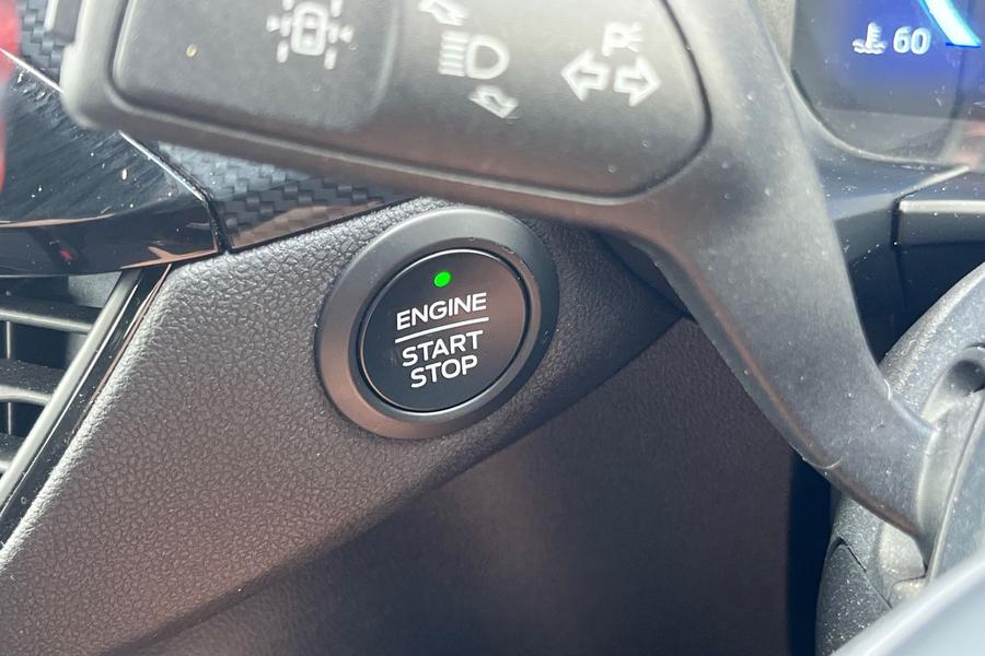 Ford KUGA Photo autoimg-c7abc5b499d23f039ca5279c3a60ef03ade4ea60.jpg