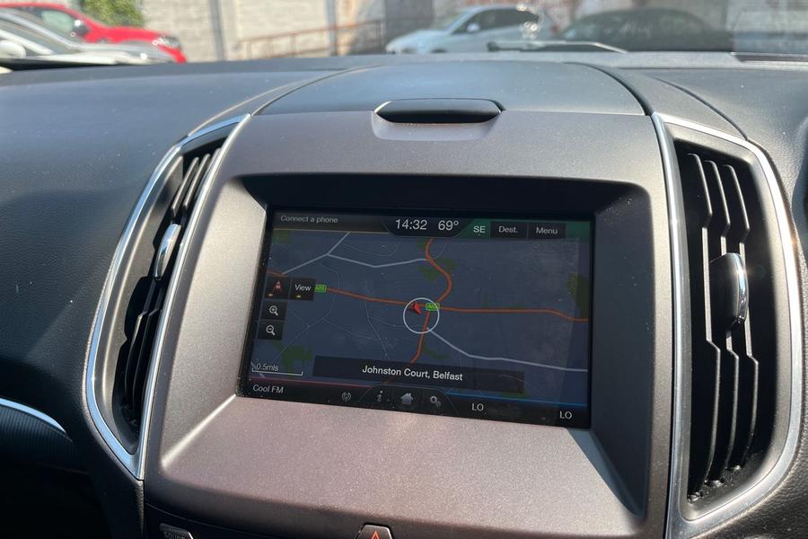 Ford EDGE Photo autoimg-c7ac7a1771b845b067ab30a51e68407819bfa127.jpg