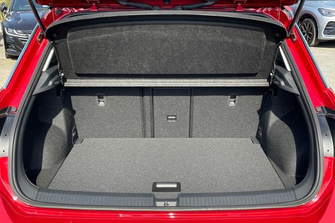 VOLKSWAGEN T-Roc Photo 12