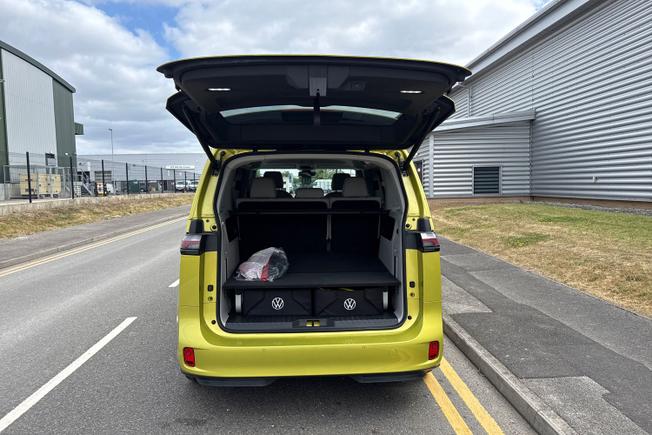 VOLKSWAGEN Id. Buzz Photo 12