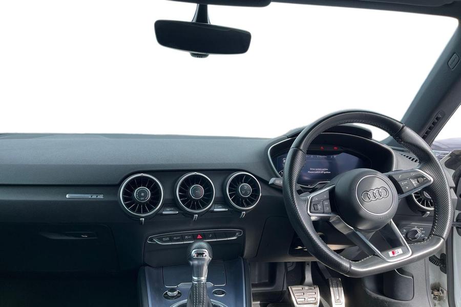 Audi TT Photo autoimg-c7b2d75db66375c5937f86a5843e38dd56fb4ead.jpg