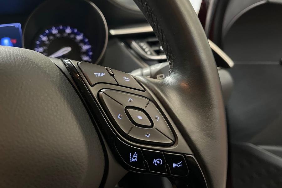 Toyota C-HR Photo autoimg-c7b48b5c7d3cd2d0c6e1d17d736b66e9fa020e8e.jpg