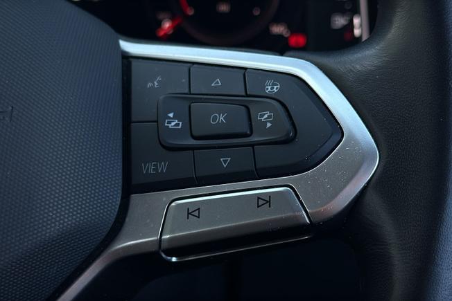 VOLKSWAGEN Tiguan Allspace Photo 17