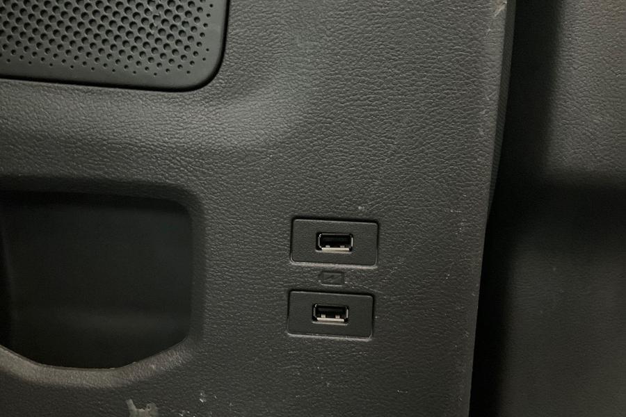 Ford TOURNEO CUSTOM Photo autoimg-c7be32d4e0f16e951d48e676012425ba56d6f413.jpg