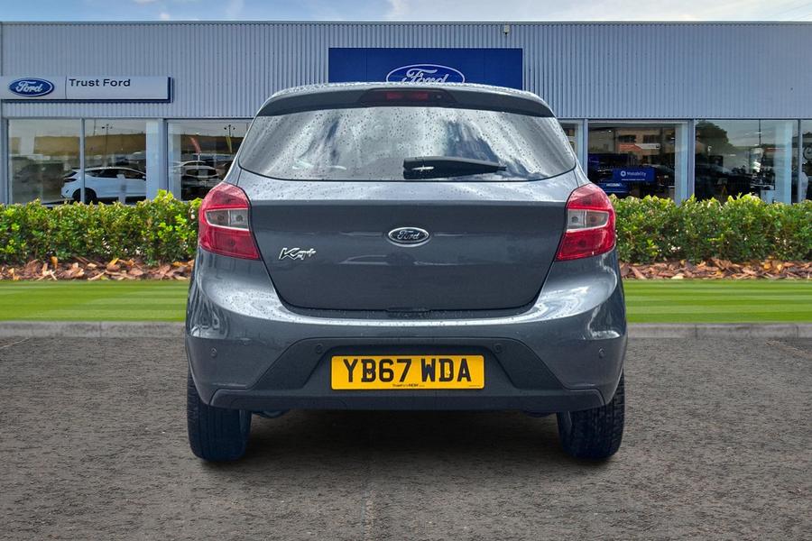 Ford KA+ Photo autoimg-c7bea7a38043bf14c30bbe6aebf05ad1104702a2.jpg