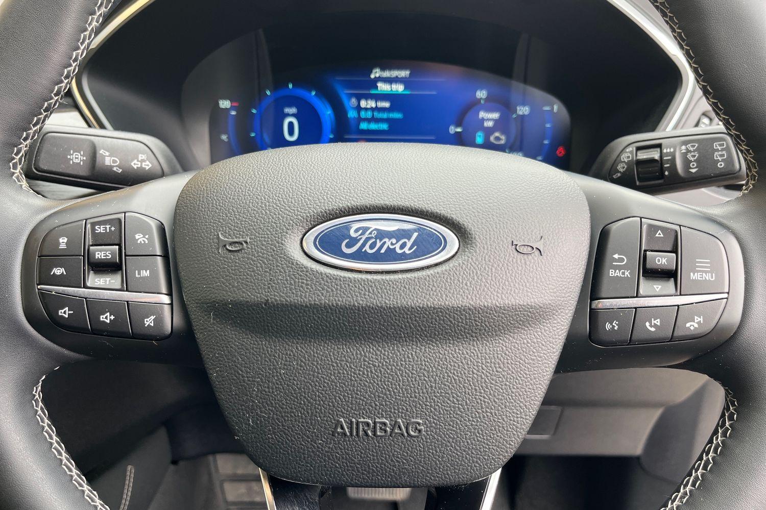 Ford KUGA Photo 11