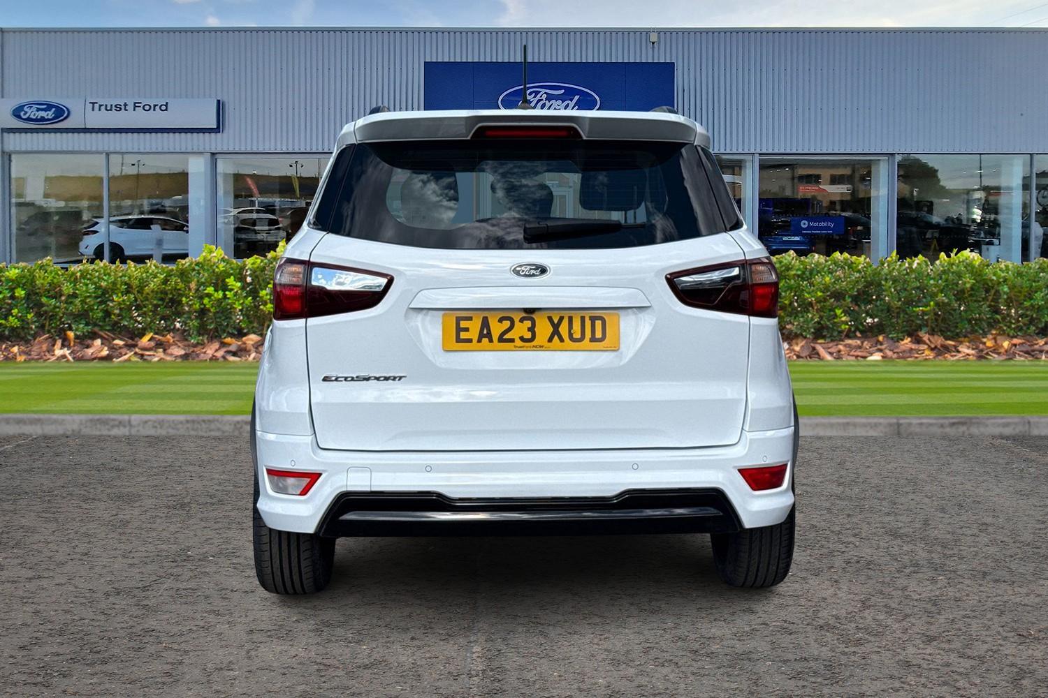 Ford EcoSport Photo 6