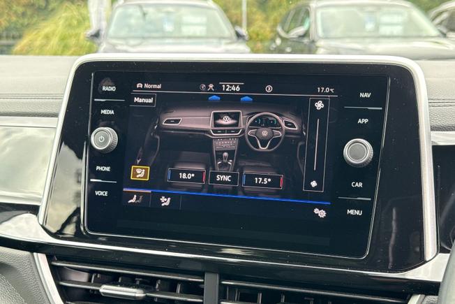 VOLKSWAGEN T-Roc Photo 41