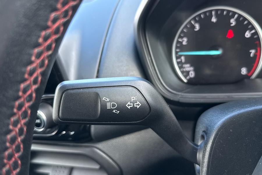 Ford EcoSport Photo autoimg-c7ccdf5521369cbf578461b50d79a38b0cd03ba0.jpg