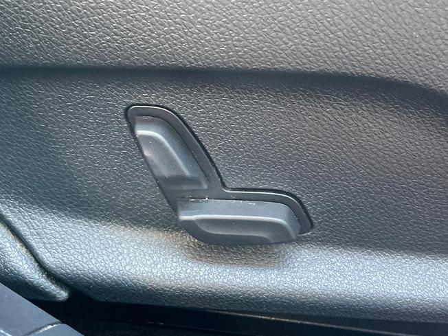 MERCEDES-BENZ Glc Photo 31