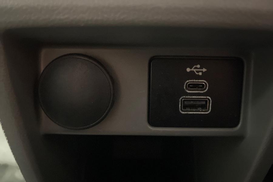 Ford TRANSIT CUSTOM Photo autoimg-c7cf47a4254e7dff4d52a528ab386bd930046217.jpg