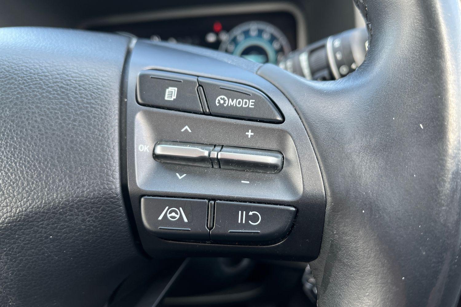 Hyundai KONA Photo 35