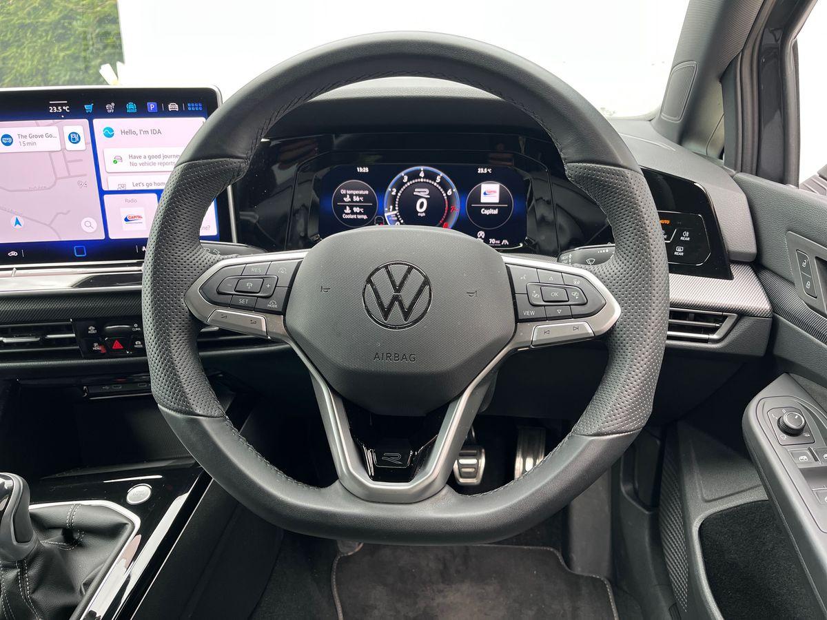 Volkswagen Golf Photo autoimg-c7d0de1c552ecef69131e3d3f432b02adbee25f0.jpg