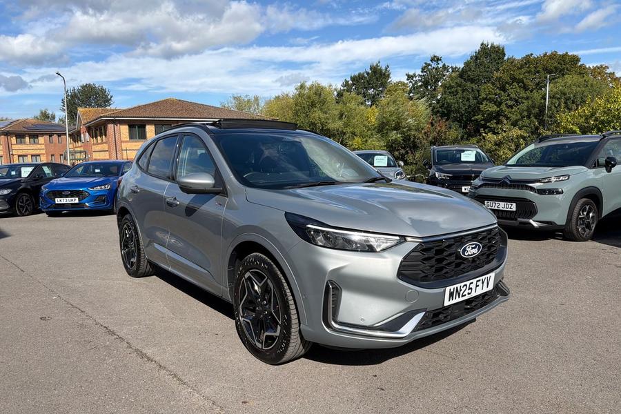Ford KUGA Photo autoimg-c7d25b7ea61501c7a44a65caffe047413dcdd4a9.jpg