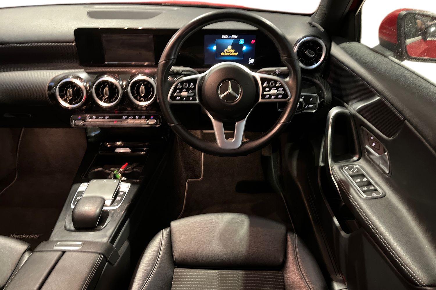 Mercedes-Benz A CLASS Photo 10