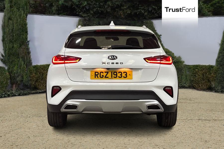 Kia XCEED Photo autoimg-c7e1ceac74f67cb6ddd7352db412d5cc70b8ec6e.jpg