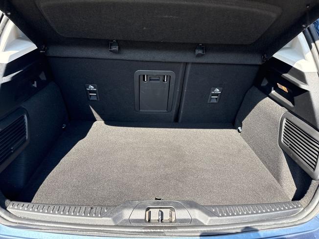 FORD Focus Photo 12