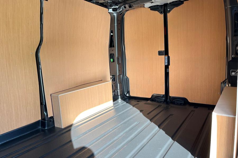 Ford E-TRANSIT CUSTOM Photo autoimg-c7e86df9bb2539e94e630f30ac462bc9ef84aa37.jpg