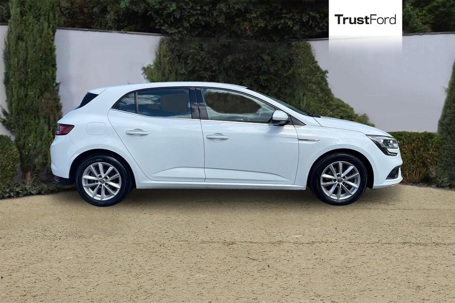 Renault MEGANE Photo autoimg-c7eb2d4654bb21fdafebdeaebd18b3194d110608.jpg