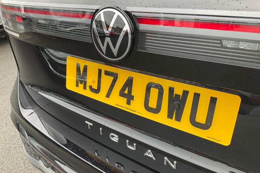 Used Volkswagen TIGUAN 40