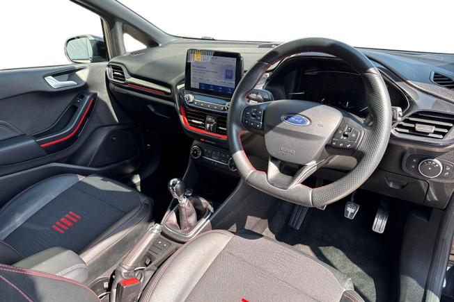 FORD Fiesta Photo 6