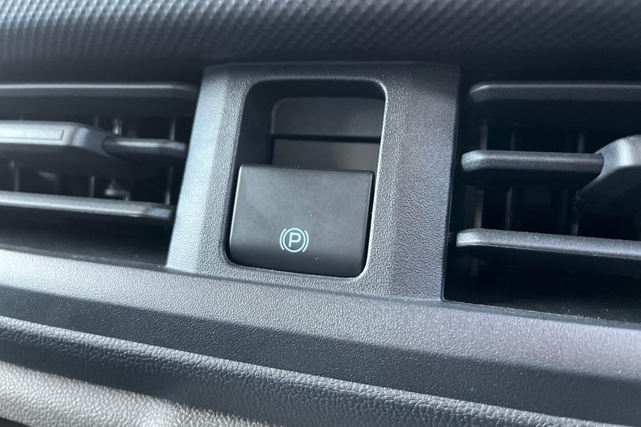 Used FORD TRANSIT CUSTOM SD75OKW 18