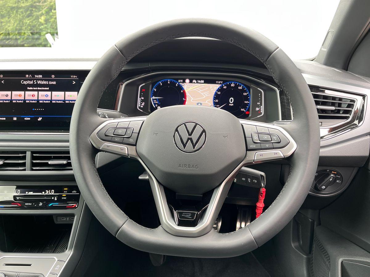 Volkswagen Polo Photo autoimg-c7f2c2ee15580626e32e37b9847ef217e65248c2.jpg