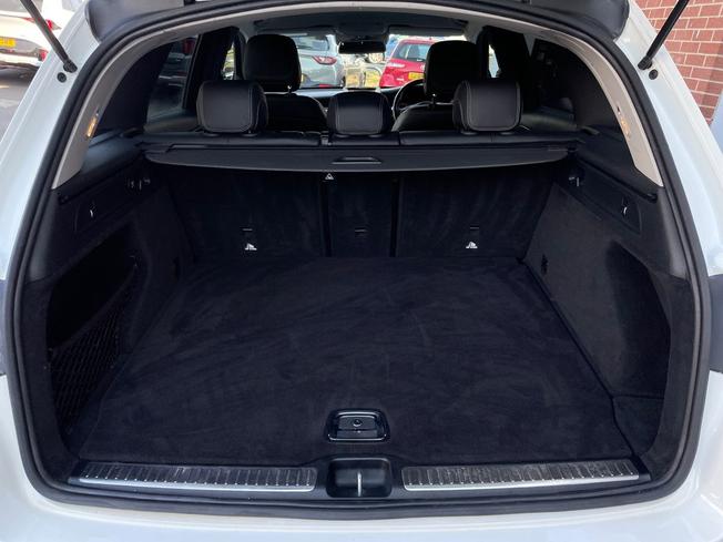 MERCEDES-BENZ Glc Photo 12