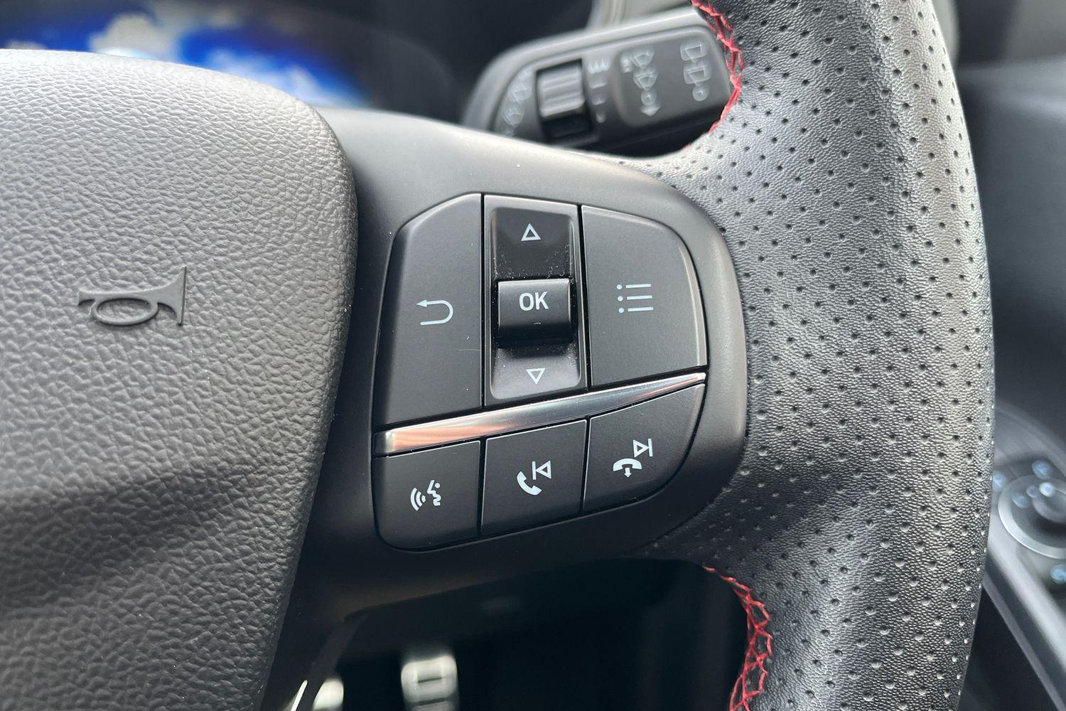 Ford KUGA Photo 32