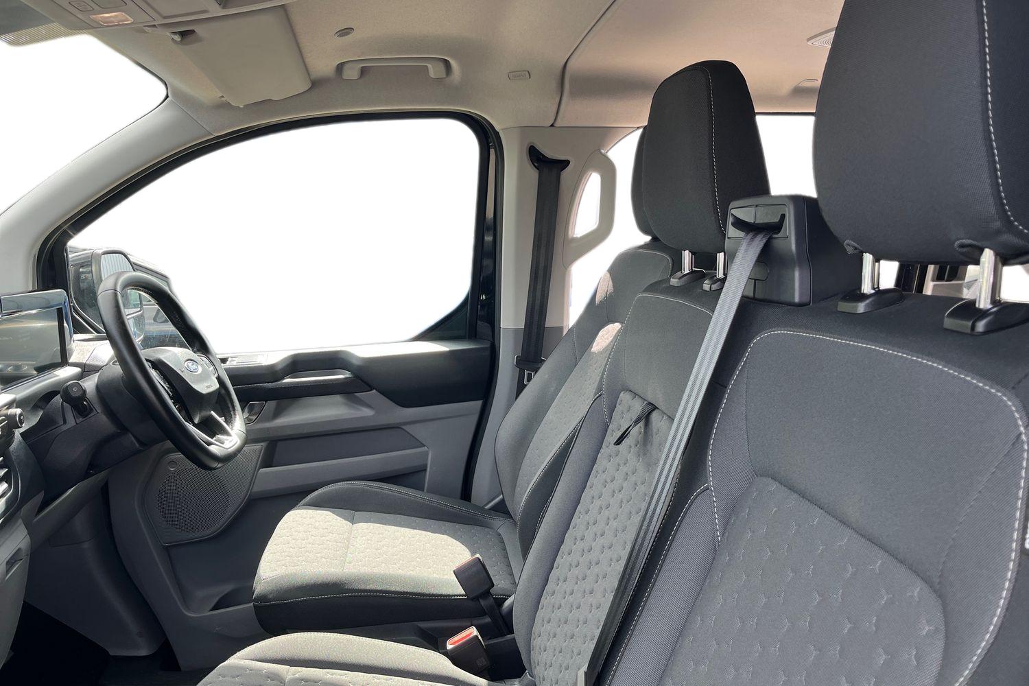Ford TRANSIT CUSTOM Photo 9