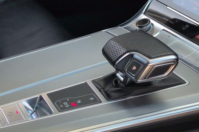 AUDI S7 Photo 26