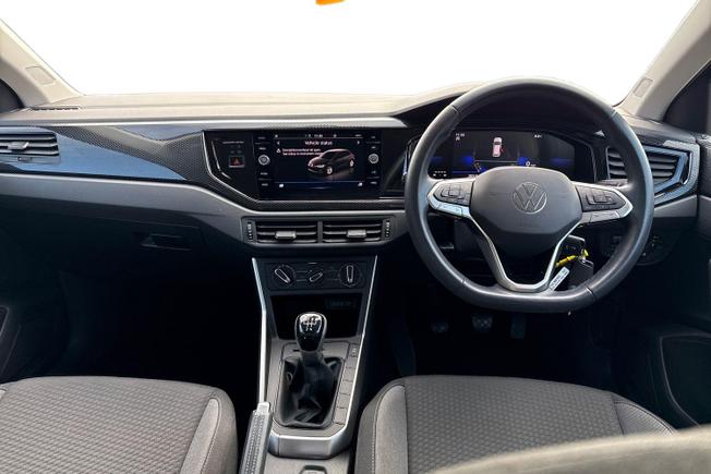 VOLKSWAGEN Polo Photo 10