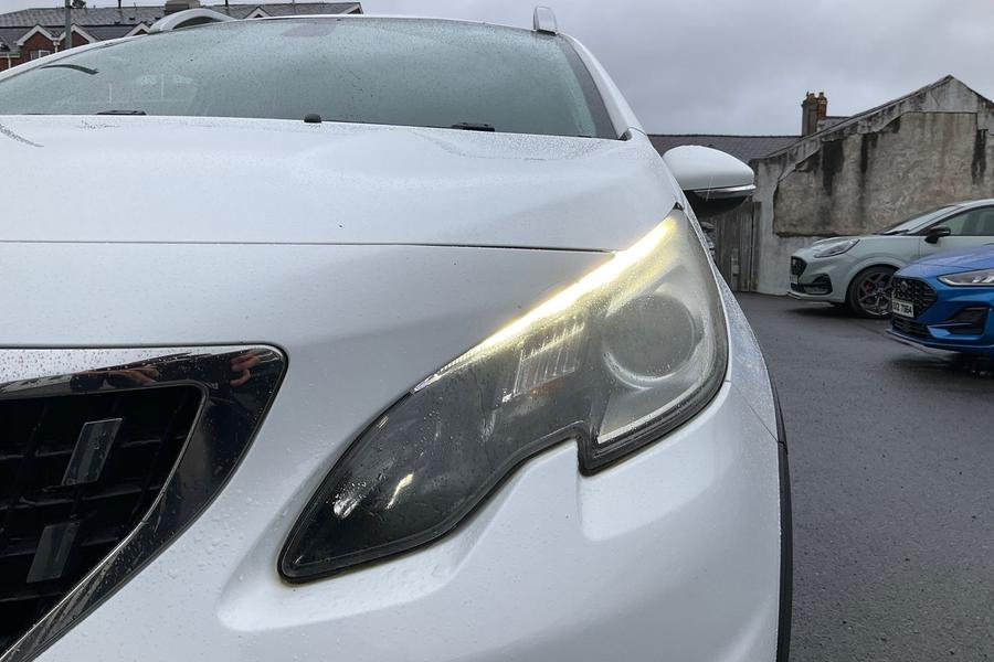 Peugeot 2008 Photo autoimg-c7fdb57d09a1bc765c474a21126ecdce0ad0e5fb.jpg